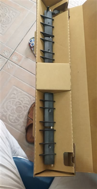 Lược đâỏ 3391